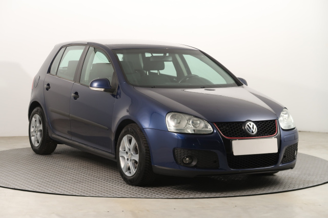 Volkswagen Golf 2004