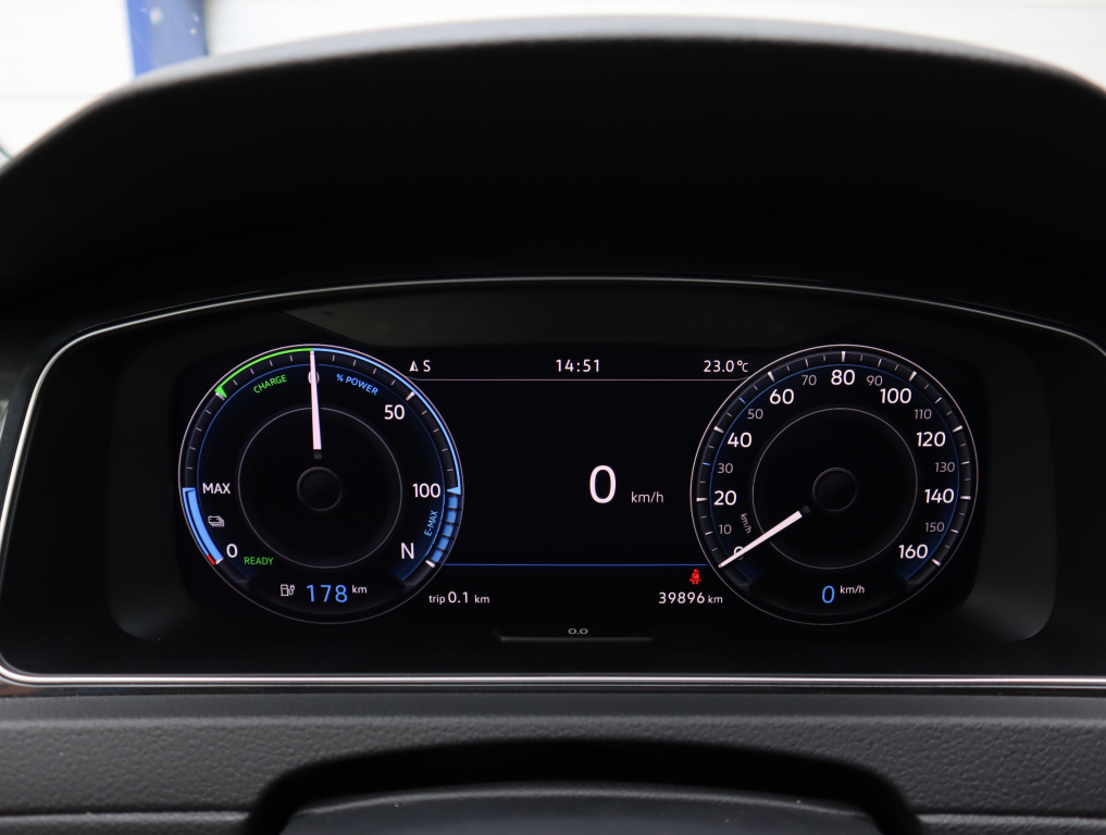 Volkswagen e-Golf
