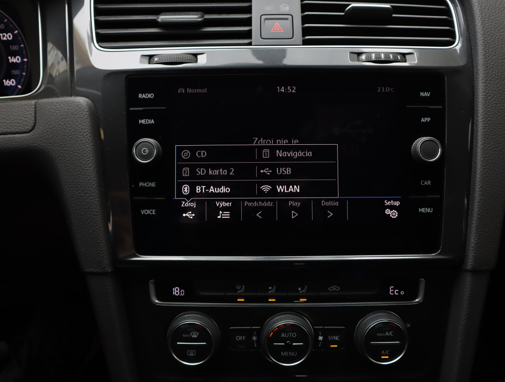 Volkswagen e-Golf