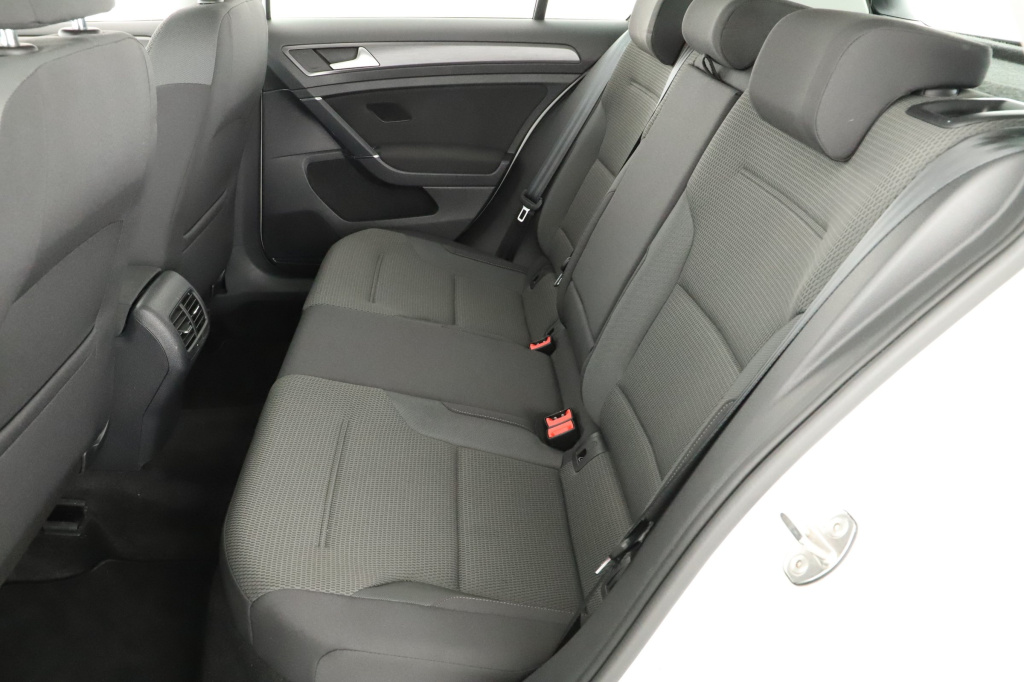 Volkswagen e-Golf