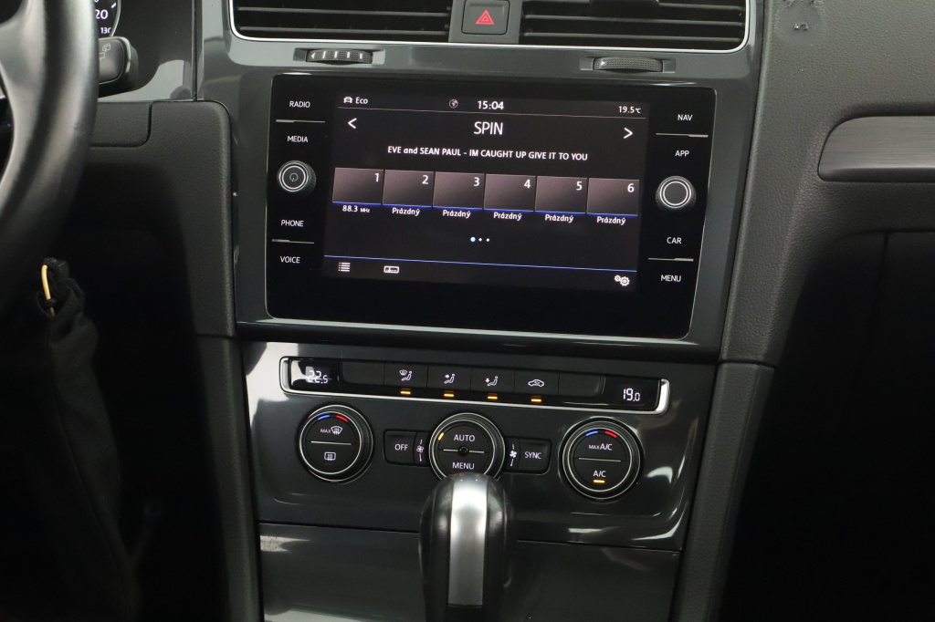 Volkswagen e-Golf