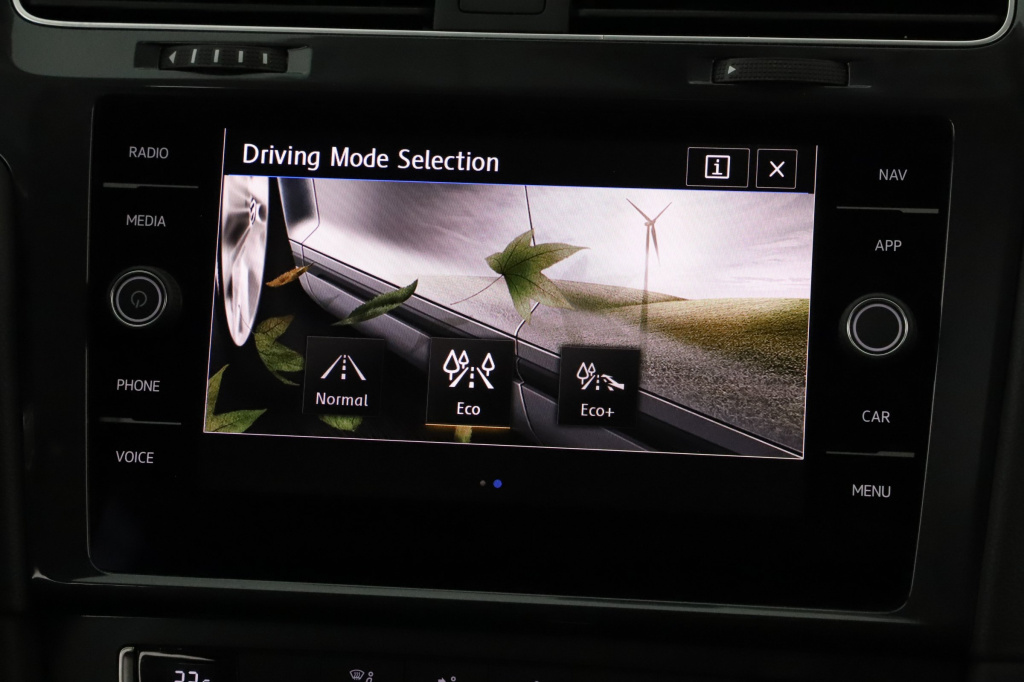 Volkswagen e-Golf