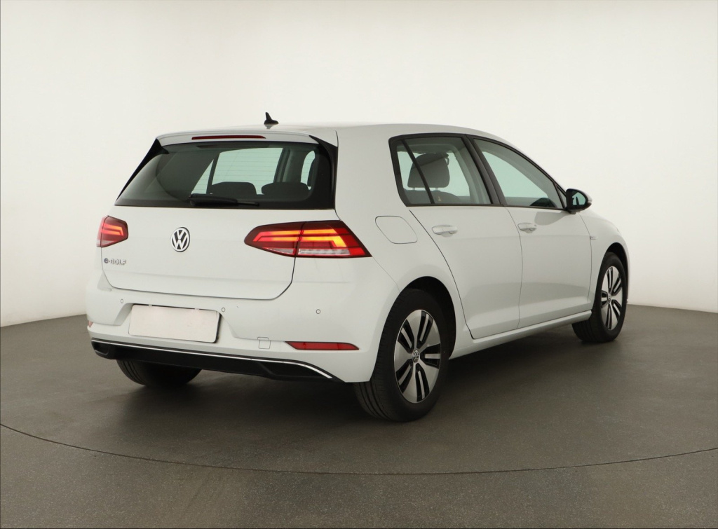 Volkswagen e-Golf