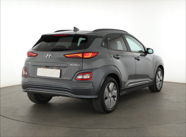 Hyundai Kona Electric 64 kWh