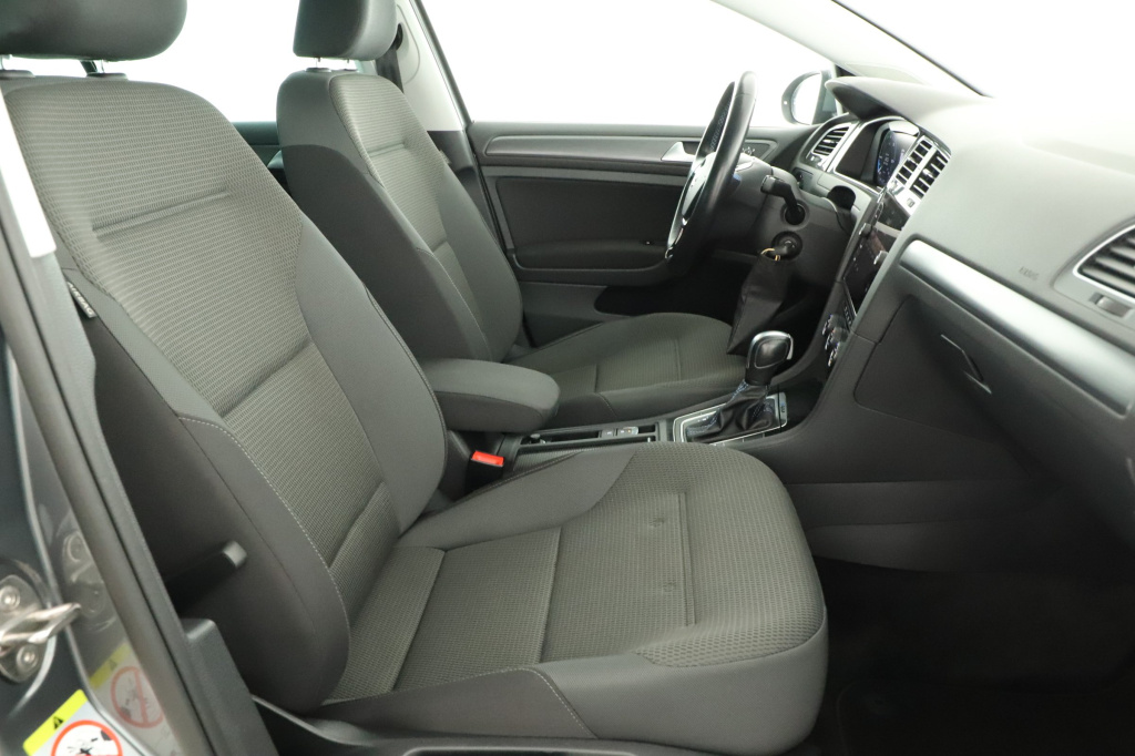 Volkswagen e-Golf