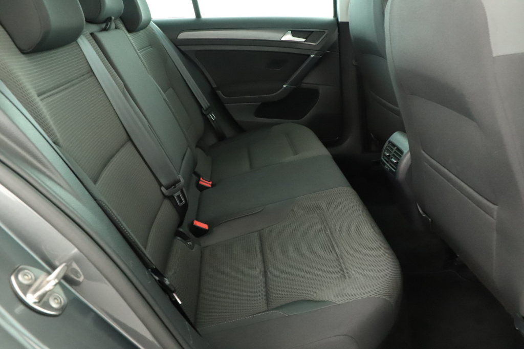 Volkswagen e-Golf
