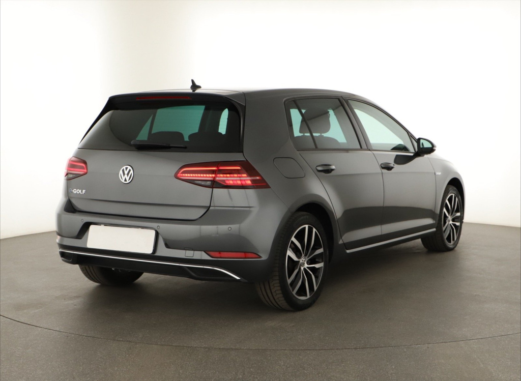 Volkswagen e-Golf