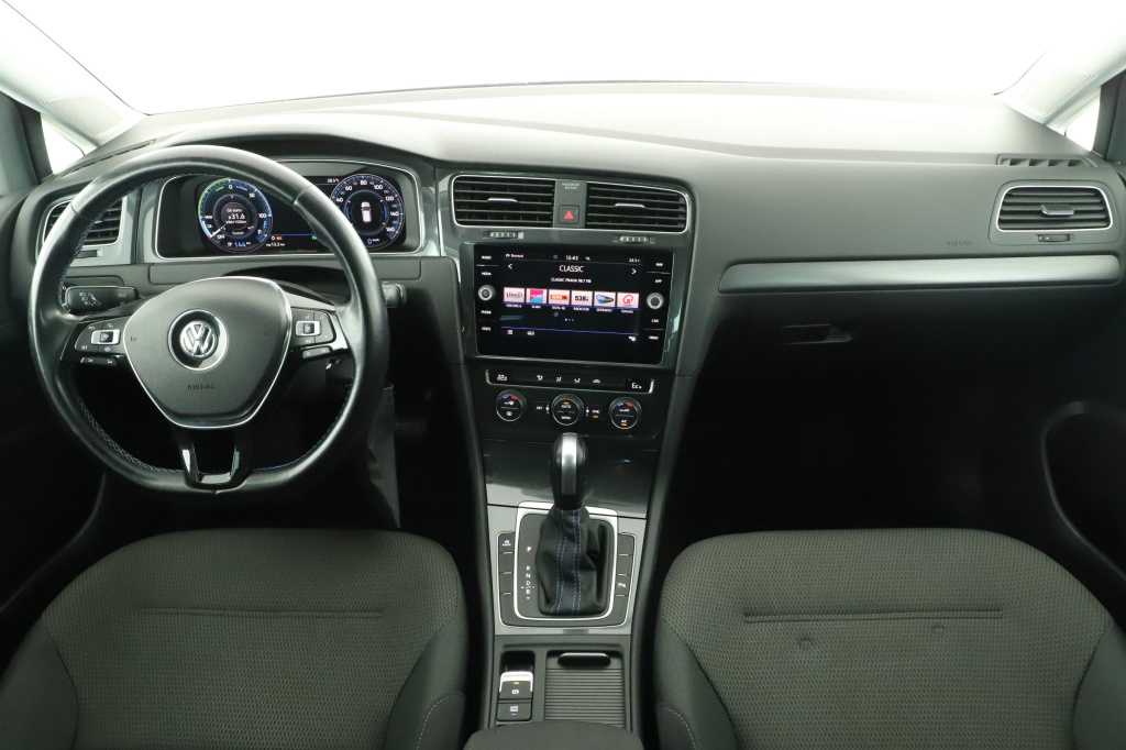 Volkswagen e-Golf