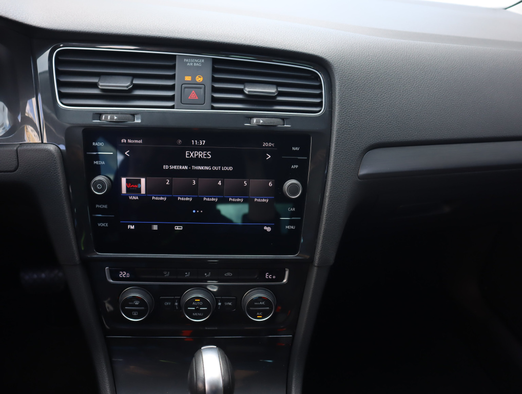 Volkswagen e-Golf