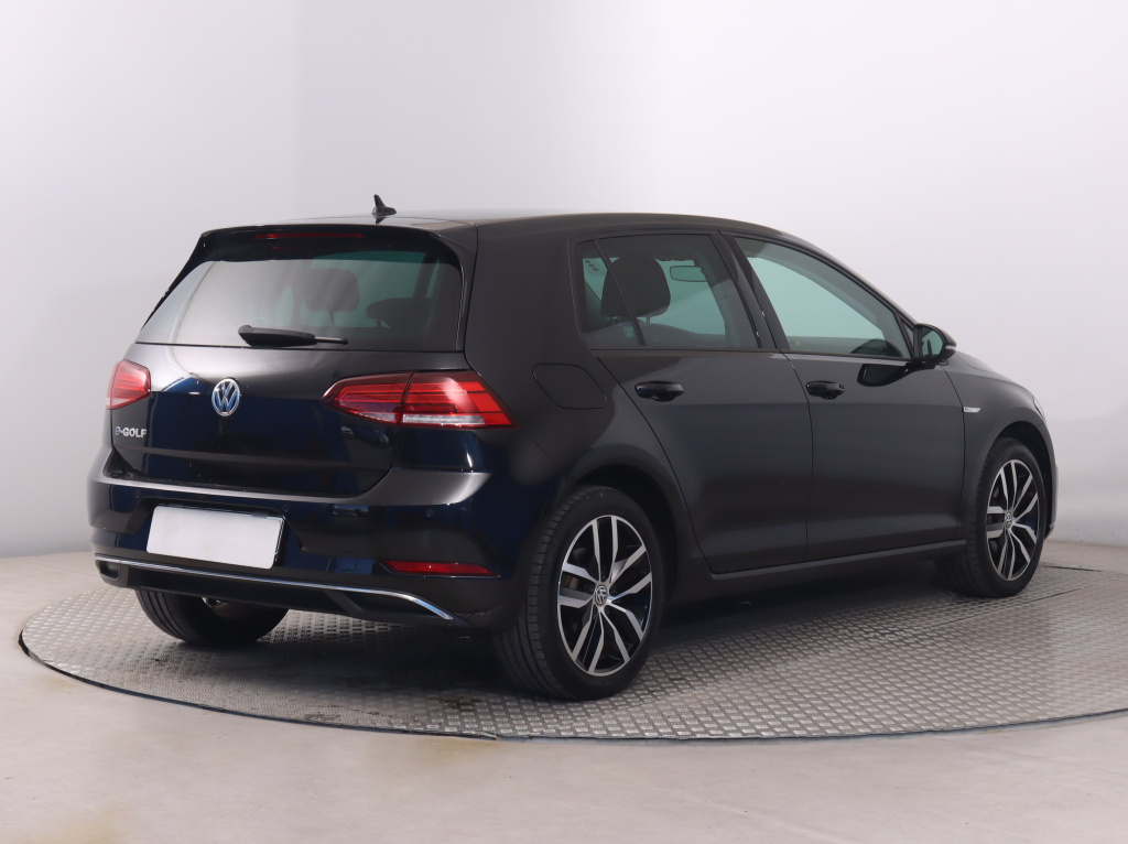 Volkswagen e-Golf