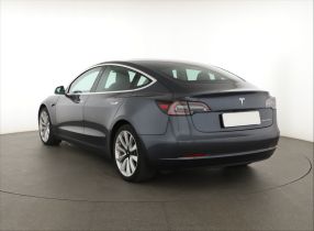 Tesla Model 3 - 2019