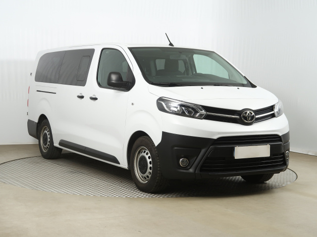 Toyota Proace 2023