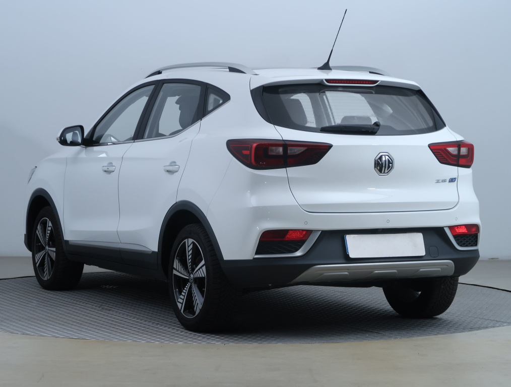 MG ZS SUV