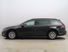 Volkswagen Passat - 2015