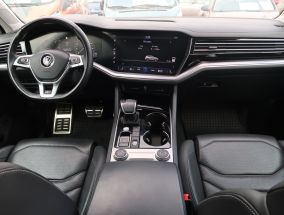 Volkswagen Touareg - 2018