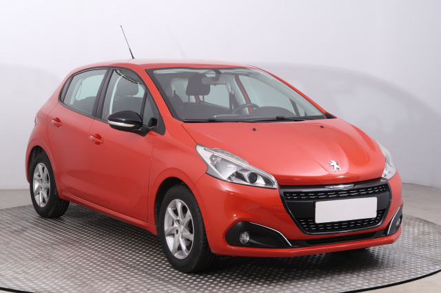 Peugeot 208 2015