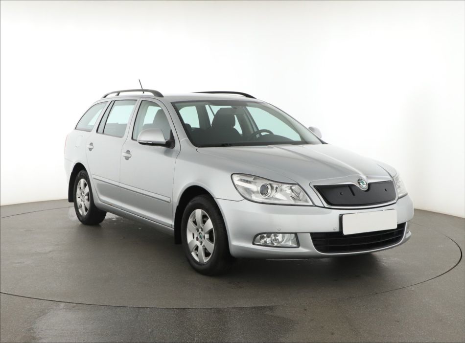 Skoda Octavia - 2011