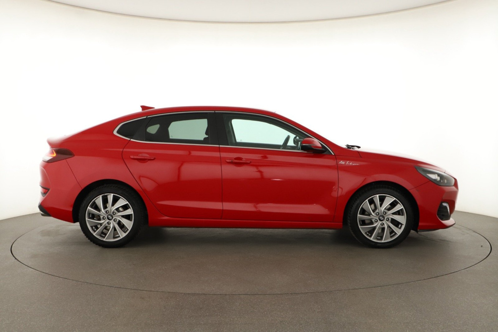 Hyundai i30 Fastback
