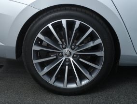 Škoda Superb - 2020
