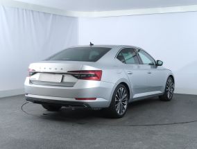 Škoda Superb - 2020