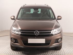 Volkswagen Tiguan - 2014