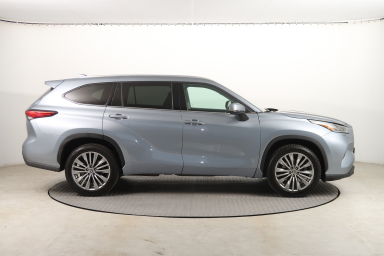 Toyota Highlander - 2022