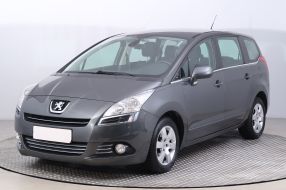Peugeot 5008 - 2013