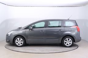 Peugeot 5008 - 2013