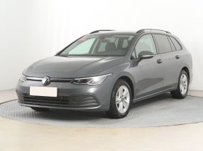 Volkswagen Golf - 2021