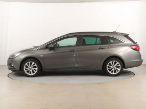 Opel Astra - 2019