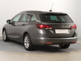 Opel Astra - 2019