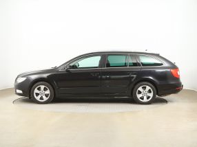 Skoda Superb - 2012