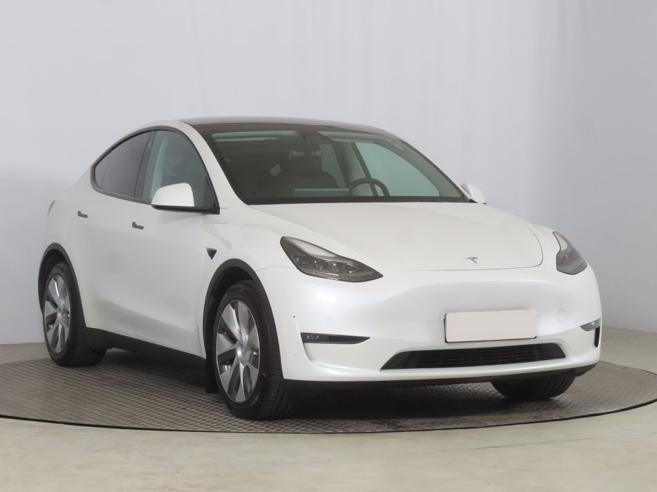 Tesla Model Y - 2022