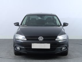 Volkswagen Jetta - 2012