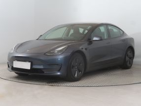 Tesla Model 3 - 2021