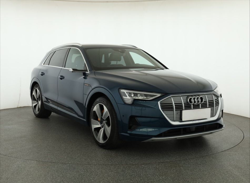 Audi e-tron - 2019