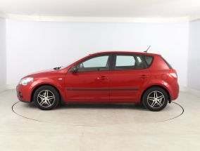 Kia Ceed - 2010