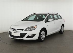 Opel Astra - 2015