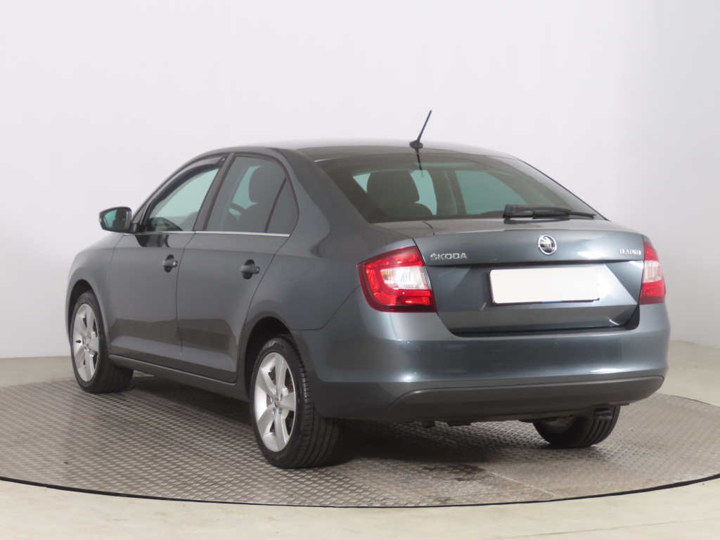 Škoda Rapid