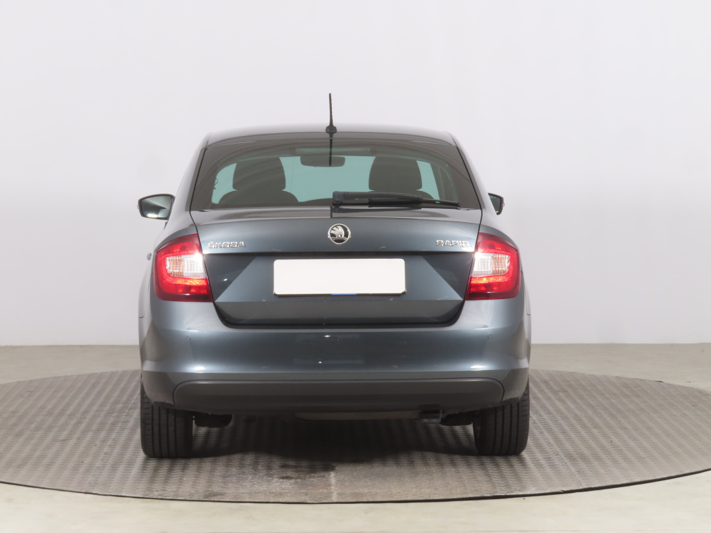 Škoda Rapid
