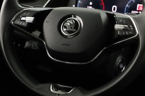 Škoda Octavia - 2023