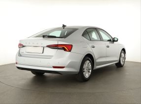 Škoda Octavia - 2023