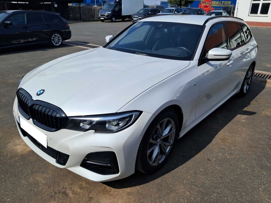BMW 3 - 2022