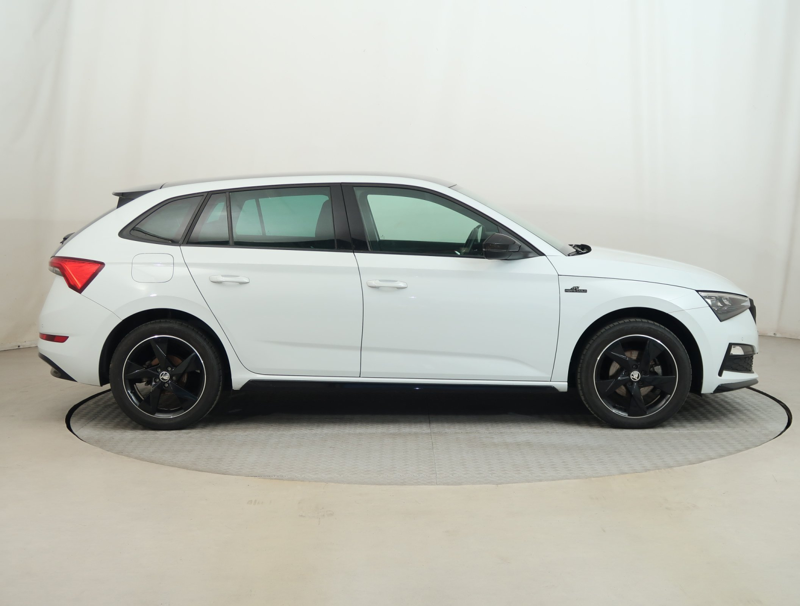 Škoda Scala - 2021