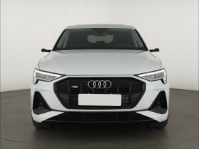 Audi e-tron - 2021