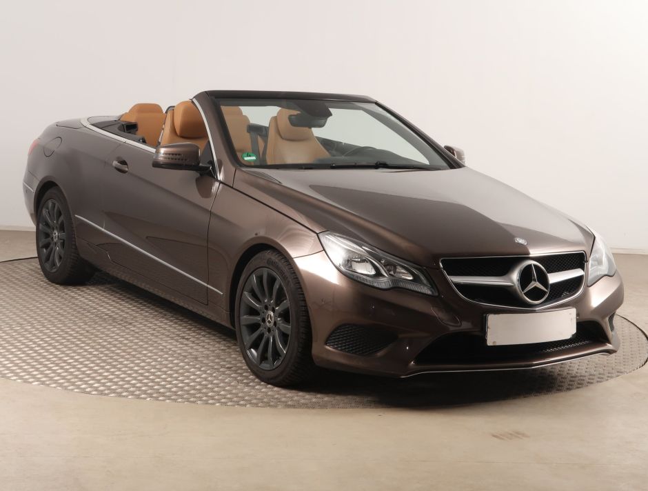 Mercedes-Benz E - 2014