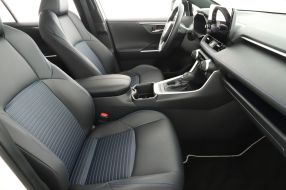 Toyota RAV 4 - 2024