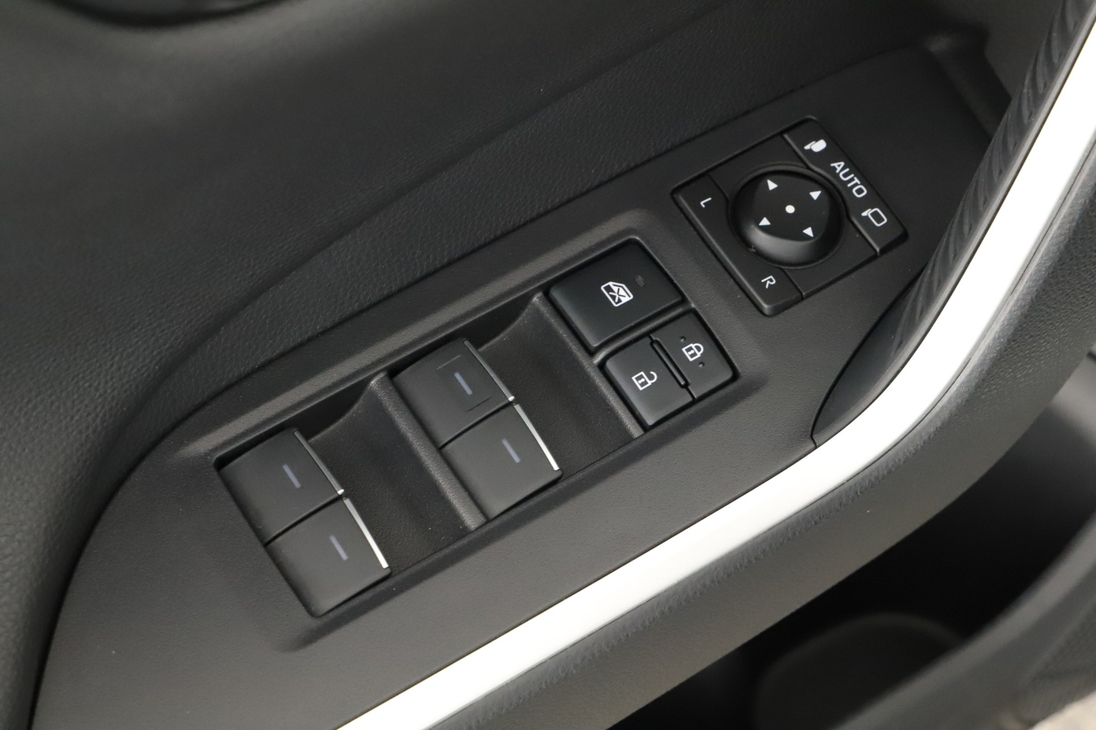 Toyota RAV 4 - 2024