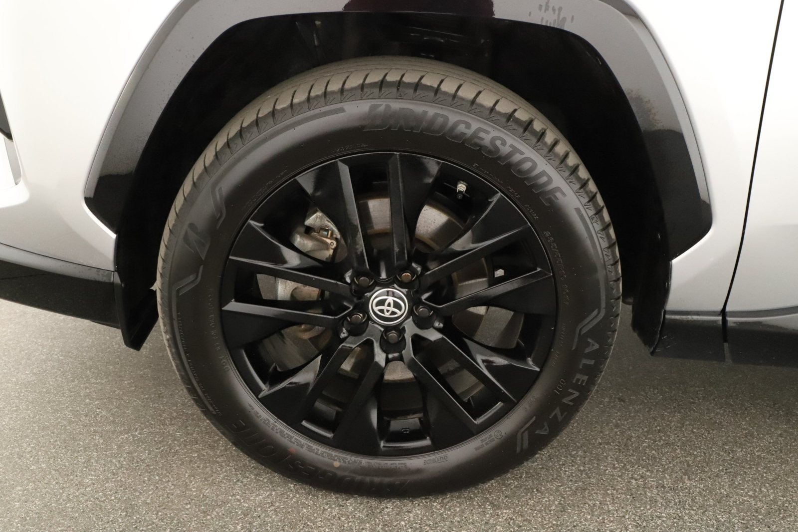 Toyota RAV 4 - 2024