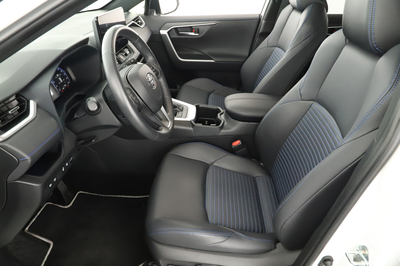 Toyota RAV 4 - 2024